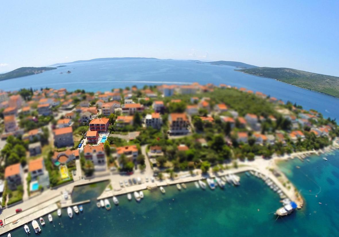 Apartments Stina Seget Vranjica Luaran gambar